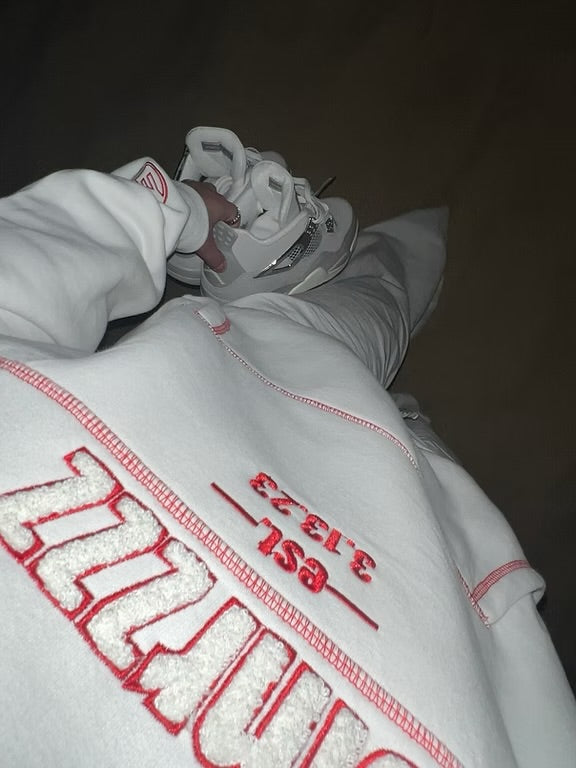 EMRZZZ Threadzzz Hoodie White/Red