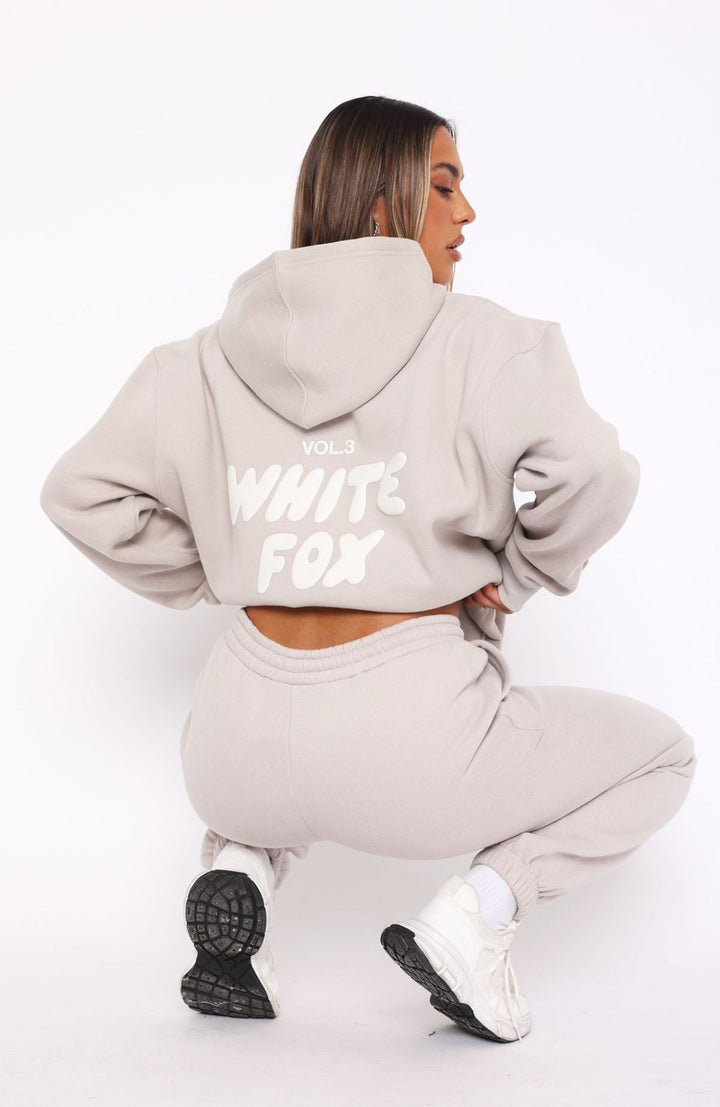 White fox (Offstage hoodie moon)