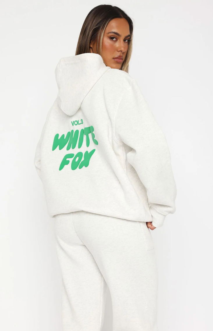 White Fox (Offstage Hoodie Glacier Grey)