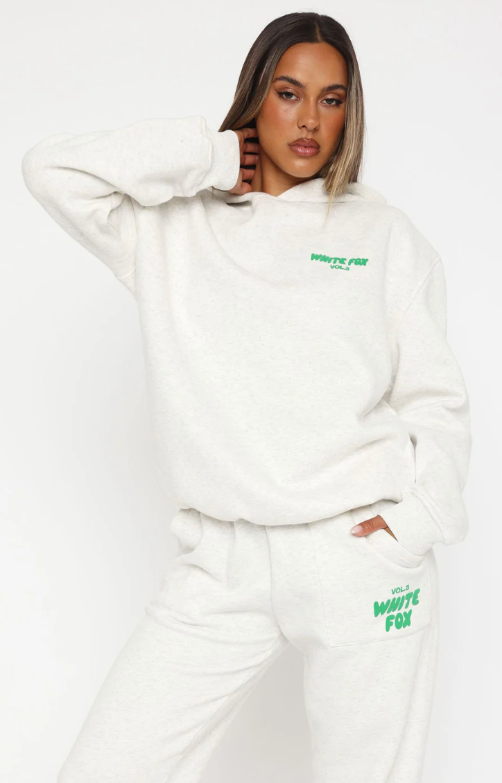 White Fox (Offstage Hoodie Glacier Grey)