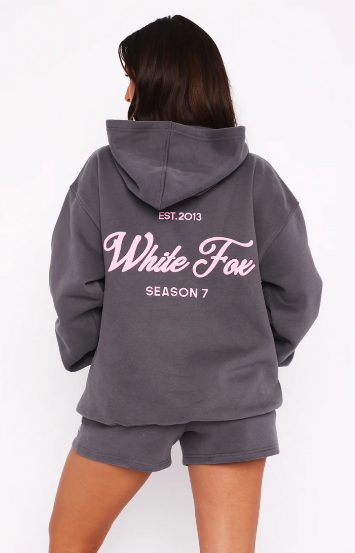 White Fox (Season 7 Oversized Hoodie Monument)