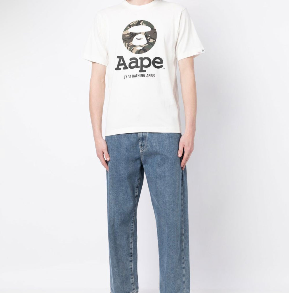 AAPE BY *A BATHING APE إصدار خاص